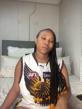 DrippinCaramelCutie online show from 20, 4, 2026