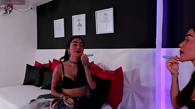 scarlet castro online show from 13, 12, 2024