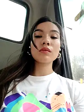 scarlet castro online show from 1, 11, 2025