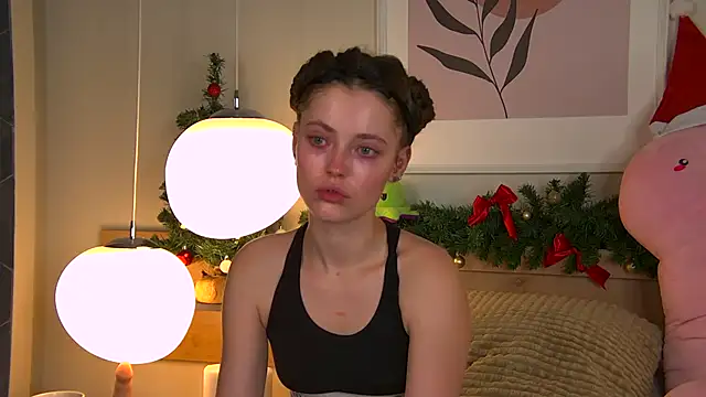 AshleyDouglas online show from 30, 12, 2024