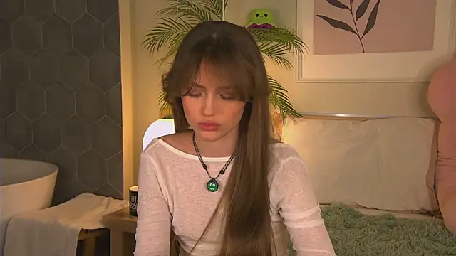 AshleyDouglas online show from 8, 2, 2025