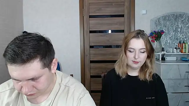 Snapshot of Kristy-Max chatting on 7, 2, 2025 Kristy-Max online show from 7, 2, 2025