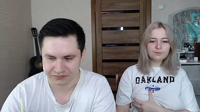 Snapshot of Kristy-Max chatting on 16, 3, 2025 Kristy-Max online show from 16, 3, 2025