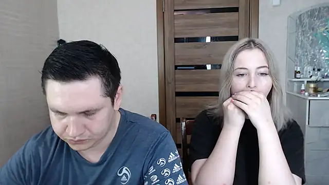 Snapshot of Kristy-Max chatting on 18, 3, 2025 Kristy-Max online show from 18, 3, 2025