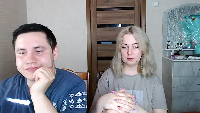 Snapshot of Kristy-Max chatting on 19, 3, 2025 Kristy-Max online show from 19, 3, 2025