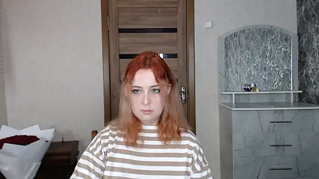 Snapshot of Kristy-Max chatting on 17, 9, 2025 Kristy-Max online show from 17, 9, 2025