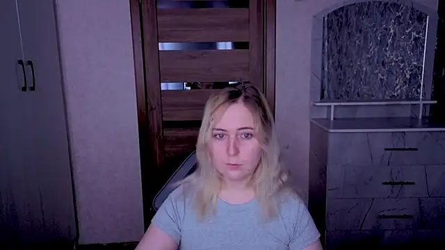Snapshot of Kristy-Max chatting on 26, 6, 2026 Kristy-Max online show from 26, 6, 2026