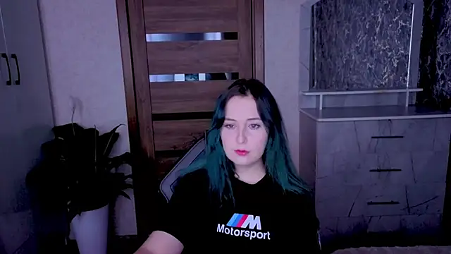 Snapshot of Kristy-Max chatting on 5, 7, 2026 Kristy-Max online show from 5, 7, 2026