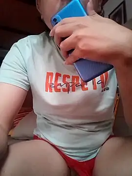 Snapshot of ashley_smit chatting on 1, 10, 2025 ashley smit online show from 1, 10, 2025