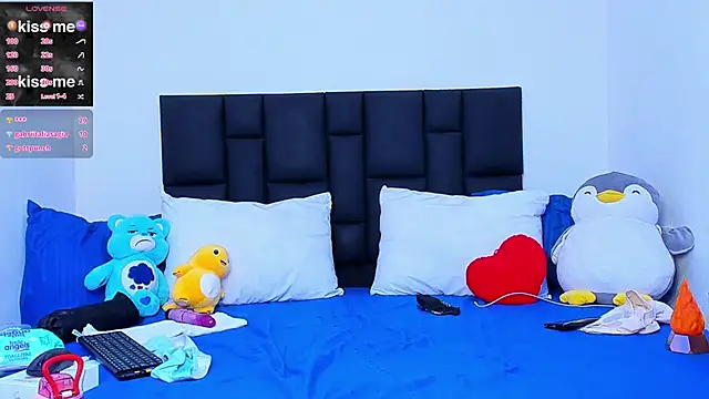 Tonny twink  online show from 5, 3, 2025