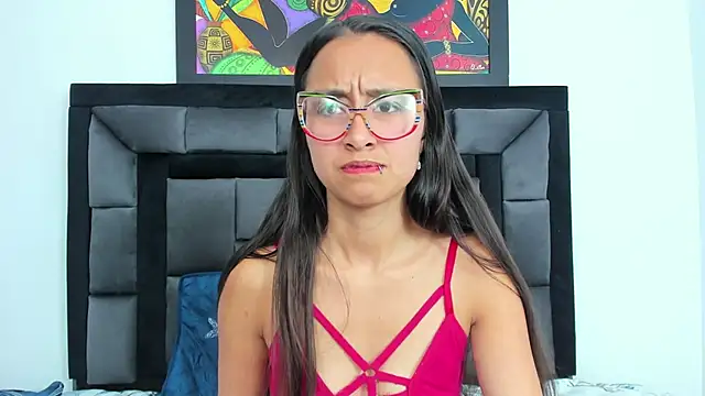 Snapshot of tatiana_valencia chatting on 8, 1, 2025 tatiana valencia online show from 8, 1, 2025