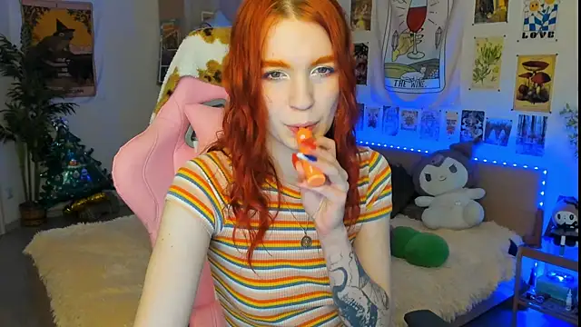 Snapshot of Sunny_Elly chatting on 3, 1, 2025 Sunny Elly online show from 3, 1, 2025