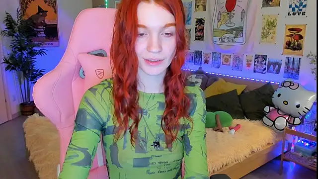 Snapshot of Sunny_Elly chatting on 14, 2, 2025 Sunny Elly online show from 14, 2, 2025