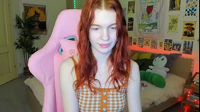 Snapshot of Sunny_Elly chatting on 6, 3, 2025 Sunny Elly online show from 6, 3, 2025