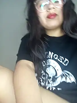 Snapshot of MishuColfer chatting on 25, 9, 2025 MishuColfer online show from 25, 9, 2025