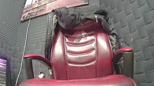 hardbigcock16 online show from 1, 12, 2025