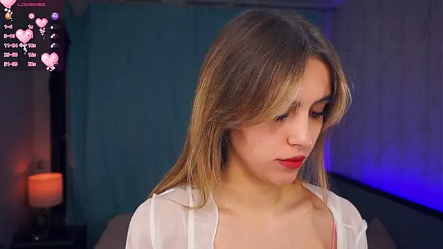 FannyHewson online show from 26, 11, 2025