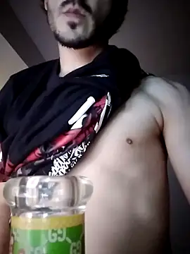 Snapshot of helloongg chatting on 4, 11, 2025 helloongg online show from 4, 11, 2025