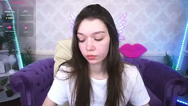 Cherry Wipe online show from 10, 3, 2025