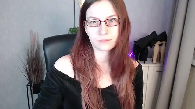 emmaxDelight online show from 25, 2, 2026