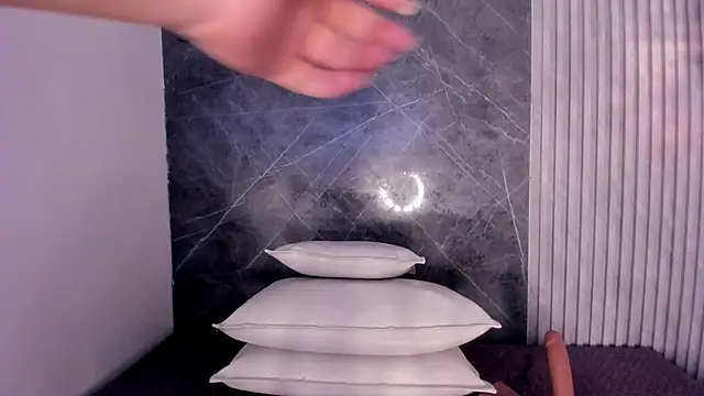 Snapshot of ArielSexHot chatting on 14, 3, 2025 ArielSexHot online show from 14, 3, 2025