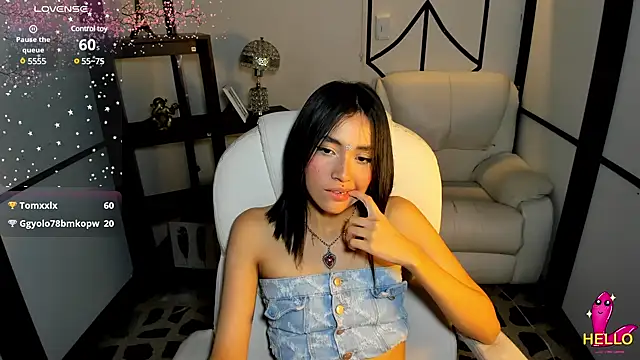 lilithTeen1  online show from 5, 1, 2025