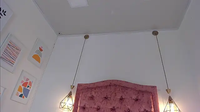 aprill21  online show from 9, 12, 2024