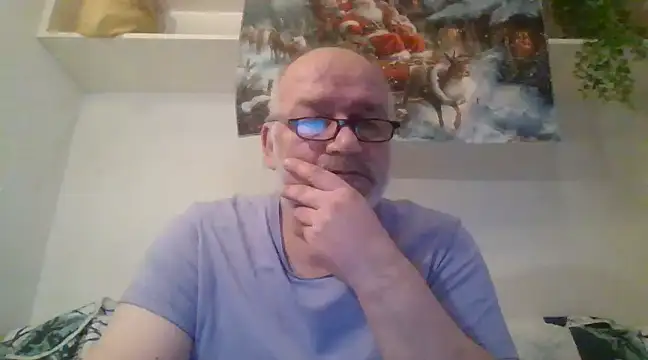 Snapshot of Belko7 chatting on 4, 1, 2025 Belko7 online show from 4, 1, 2025