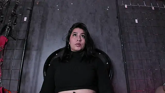 Carolina Arias online show from 12, 11, 2025