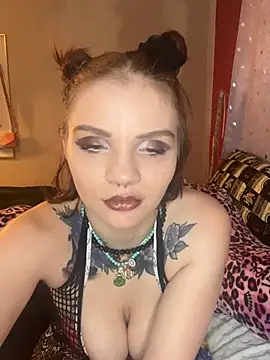 Snapshot of cherie_bell chatting on 1, 7, 2026 cherie bell online show from 1, 7, 2026