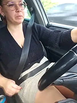 Snapshot of Sweety__venus chatting on 6, 3, 2025 Sweety venus online show from 6, 3, 2025