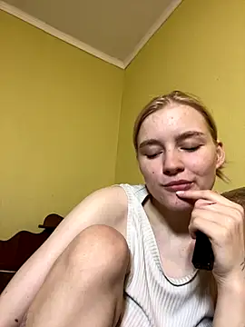 Snapshot of DaMa-1808 chatting on 5, 10, 2025 DaMa-1808 online show from 5, 10, 2025