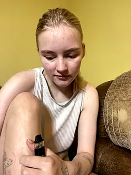 Snapshot of DaMa-1808 chatting on 6, 10, 2025 DaMa-1808 online show from 6, 10, 2025