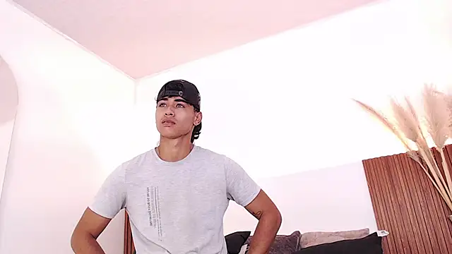 zander 2120 online show from 26, 1, 2025