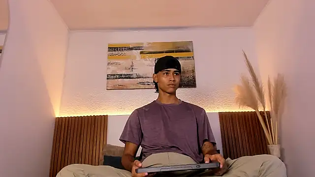 zander 2120 online show from 25, 10, 2025