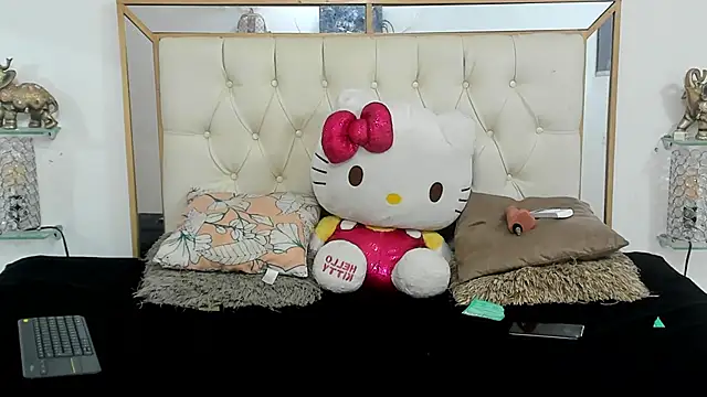 Snapshot of camila_sex_latina chatting on 26, 1, 2025 camila sex latina online show from 26, 1, 2025