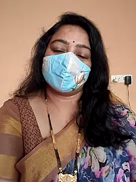 neelu-hoty online show from 5, 2, 2025