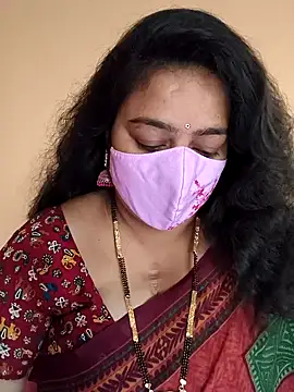 neelu-hoty online show from 27, 2, 2025