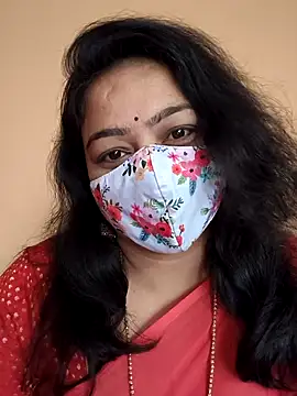 neelu-hoty online show from 5, 3, 2025