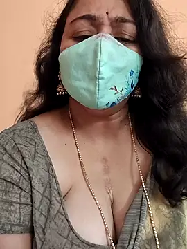 neelu-hoty online show from 11, 3, 2025