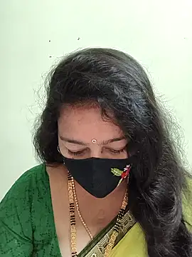 neelu-hoty online show from 8, 10, 2025