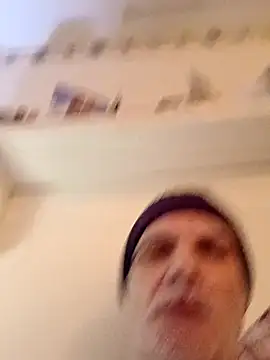 Hand69someguy online show from 2, 3, 2025