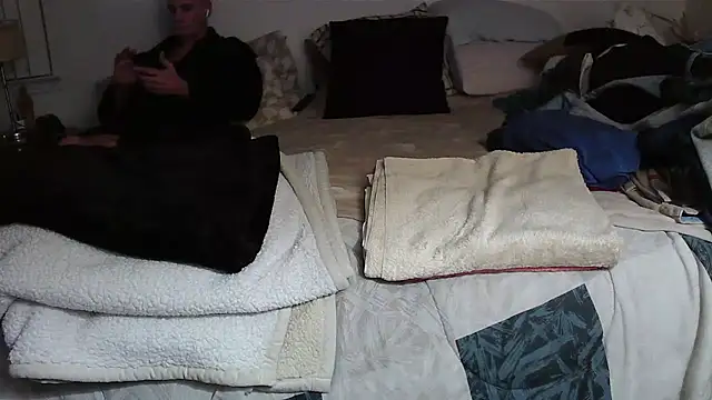 Hand69someguy online show from 10, 11, 2025