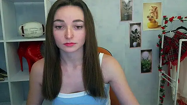  Barbie Kiss  online show from 14, 1, 2026