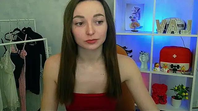  Barbie Kiss  online show from 27, 2, 2026