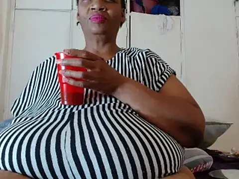 tinagiant online show from 1, 3, 2025