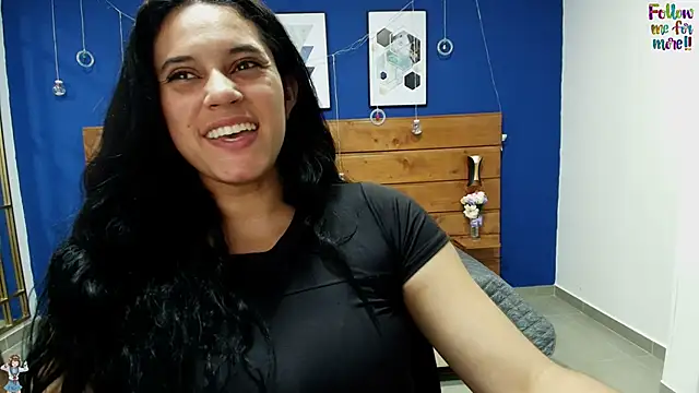 Snapshot of dahiana_spark chatting on 15, 11, 2025 dahiana spark online show from 15, 11, 2025