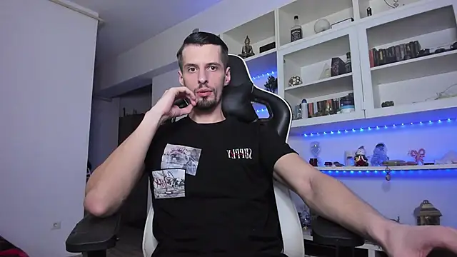 ToddClaytonn online show from 15, 2, 2025