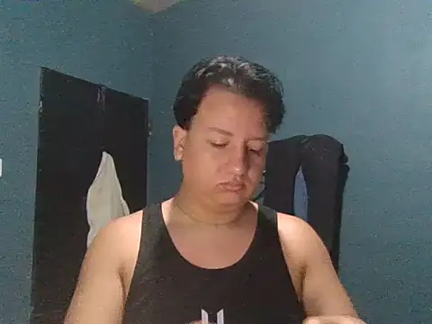 Snapshot of cjosswho chatting on 1, 11, 2025 cjosswho online show from 1, 11, 2025