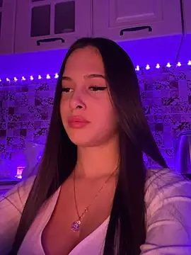 Snapshot of EricaWalls chatting on 12, 12, 2024 EricaWalls online show from 12, 12, 2024